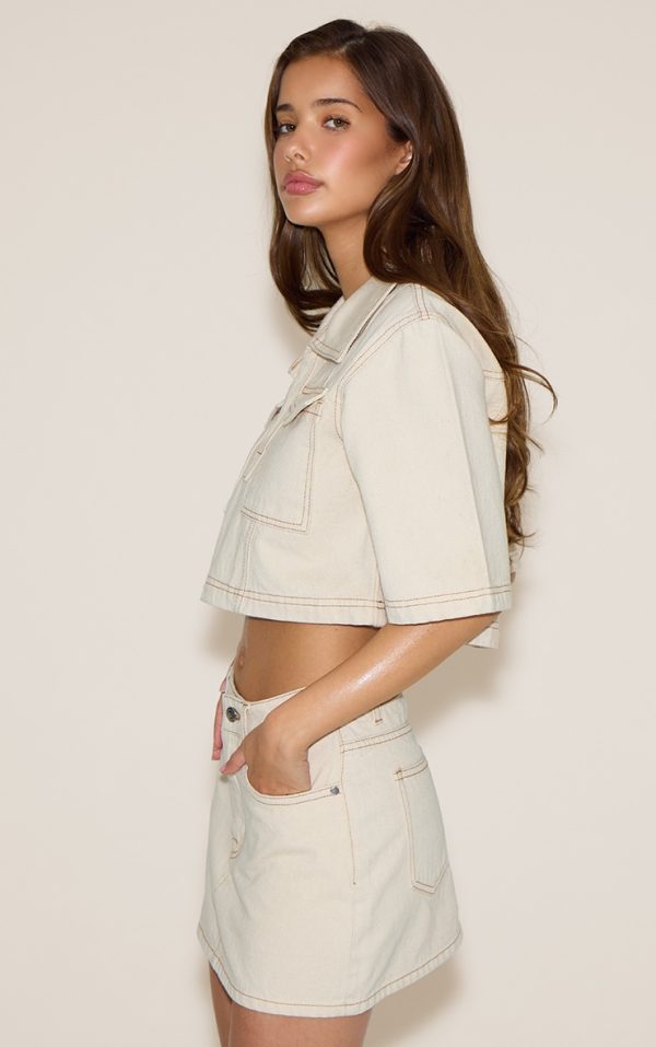 0008f57a8e3403b7e442e3392473ca26e2c99ca9_CNM0094_5_ecru_contrast_stitch_denim_mini_skirt
