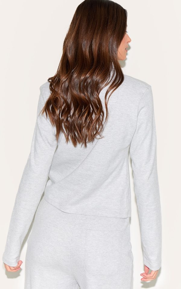 00a3e25d99f095f9f7bbf4fe351f2499c97deef0_CNM6183_2_light_grey_long_sleeved_super_soft_v_neck_button_up_top