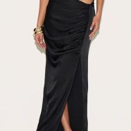 012c1217b7fb193687b76c2730cfc0daadc44600_CNM5349_2_black_ruched_satin_split_detail_maxi_skirt