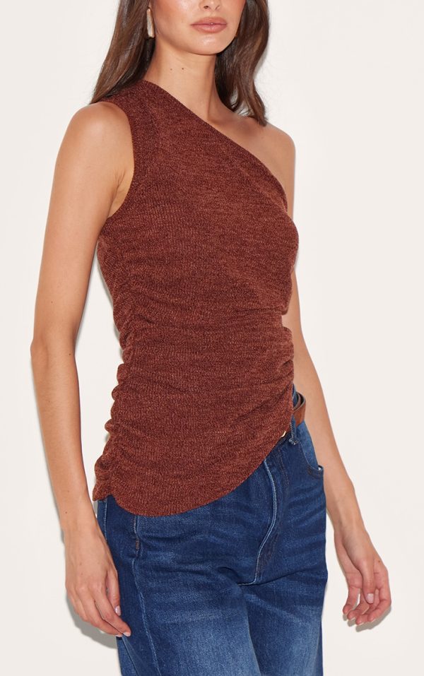 015fd5b2442a7fd847f20df2e2db715bdae9b966_CNM4285_4_chocolate_textured_one_shoulder_asymmetric_long_top-1