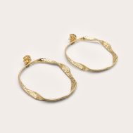 01831ebcbed7033a8ac490c59606459223bd6afb_CNK7668_2_gold_crinkle_oversized_hoop_earrings
