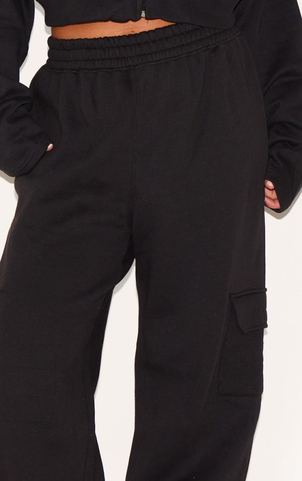 019835140e459c4ff5604ba99f729b03beadadc0_CNG3236_4_plus_black_cargo_pocket_wide_leg_joggers