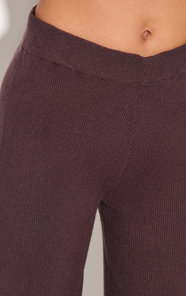 01d2aca8049e4ed9421d703817ebe1a2db527e0a_CNL4155_4_chocolate_light_rib_knit_wide_leg_trousers