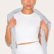 032fec223cf415a33c8a90122fc26f501dbfaa0c_CNK9517_4_petite_white_contour_sculpt_short_sleeve_crop_top