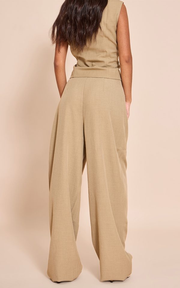 03e03cab2f3672ec3eafcf81b155d15ae3f5181c_CNM4408_3_petite_taupe_tailored_high_waist_wide_leg_trousers