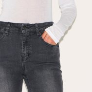 04984f32e8cbf168f1b255556dec154997d13e19_CNL6978_4_washed_grey_seam_detail_stretch_denim_flared_jeans