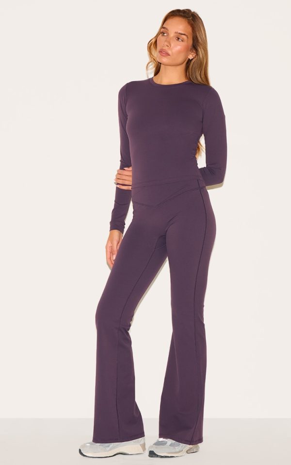 04b1f41b56de0af1452ac46d0a8e75ccf1c6302c_CNL7880_3_dark_plum_sculpt_long_sleeve_crop_gym_top-1