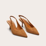 050ce80fe61d254620b54b042623dc625383c4d4_CNL6316_2_tan_faux_suede_point_toe_sling_back_mid_heeled_courts