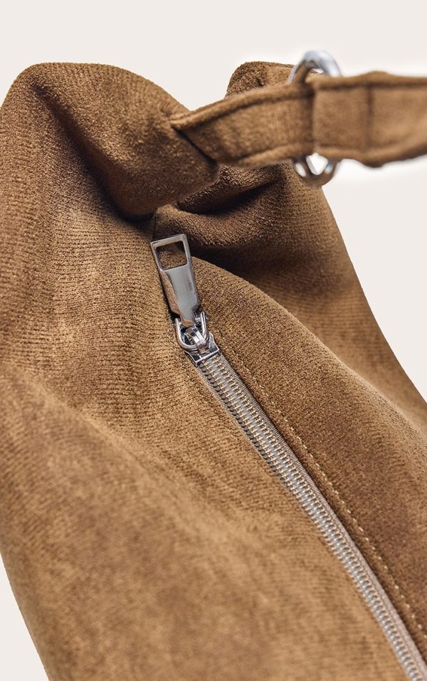 05dbc592dc9df9ee509516059b8153bf7edcf9c6_CNL9831_4_olive_faux_suede_slouchy_shoulder_bag
