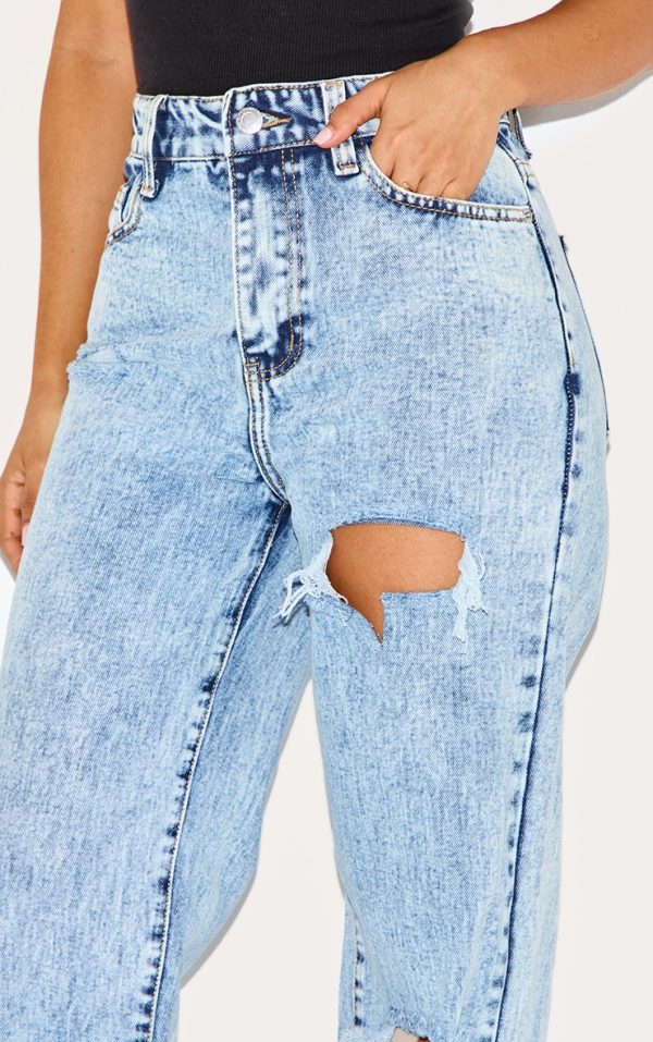 06584eedd0df96e12c62873eca6f1b5913e1e324_CMK9547_4_petite_ice_blue_ripped_split_hem_jeans