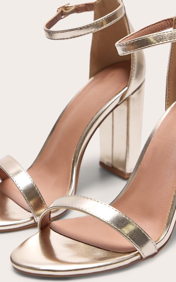 06c984e0f7831bcc15cf7f31bfa9667721327673_CNI2447_4_gold_wide_fit_pu_round_toe_block_heeled_sandals