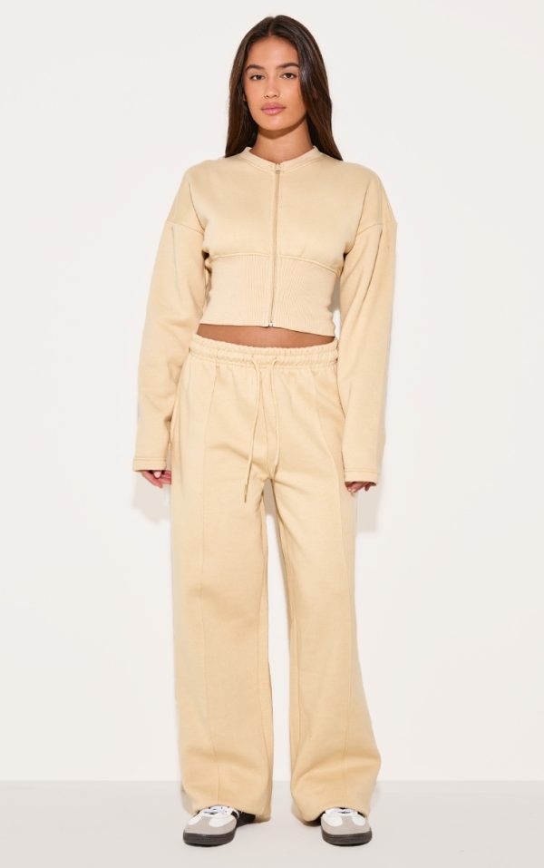 0703e75fa483453e387370dd354c8e44107ca5e9_CNL8027_3_latte_extreme_cinched_waist_sweatshirt