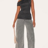 077e442624b4fce12db91ba2794dd1c750402d8d_CNK9494_3_black_slinky_asymmetric_ruched_detail_long_top