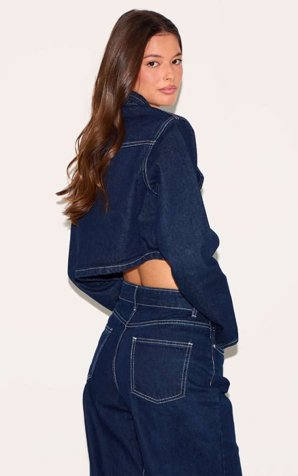 07e0fdec7b9cd74c39f3df6ffa7132f5bbe953f0_CNL5982_2_indigo_contrast_stitch_seam_detail_cropped_denim_shirt