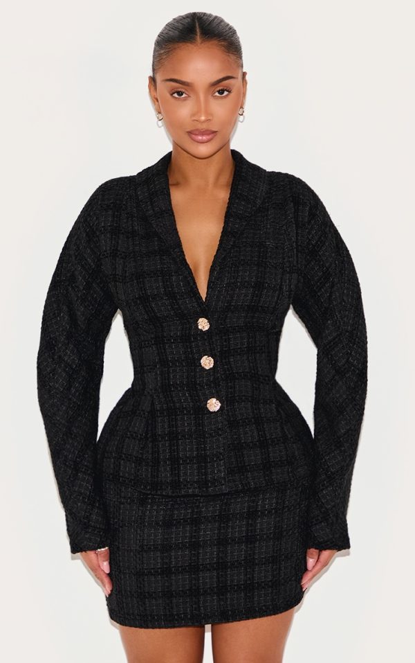 0807d930618b5d34e0befa305be713b33cbe05a8_CNM2860_4_shape_black_boucle_mini_skirt-1