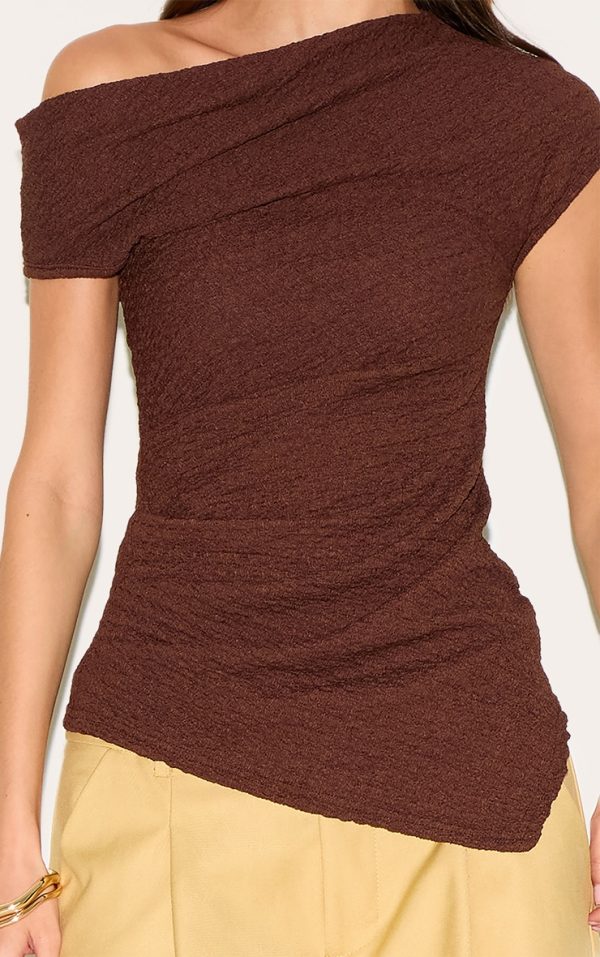 08a3e811888c2a4c2f332d274fdf5180fdf9651a_CNM8098_4_chocolate_textured_ruched_asymmetric_long_top