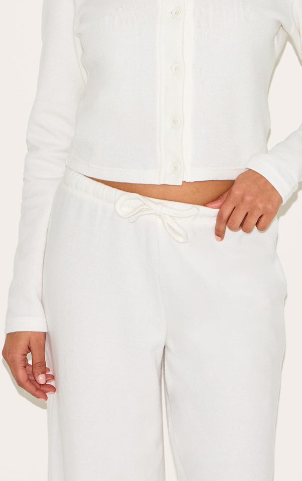 0973f43a49e10d08a558313c5a19156121103c2c_CNM9001_4_petite_cream_super_soft_drawstring_wide_leg_trousers