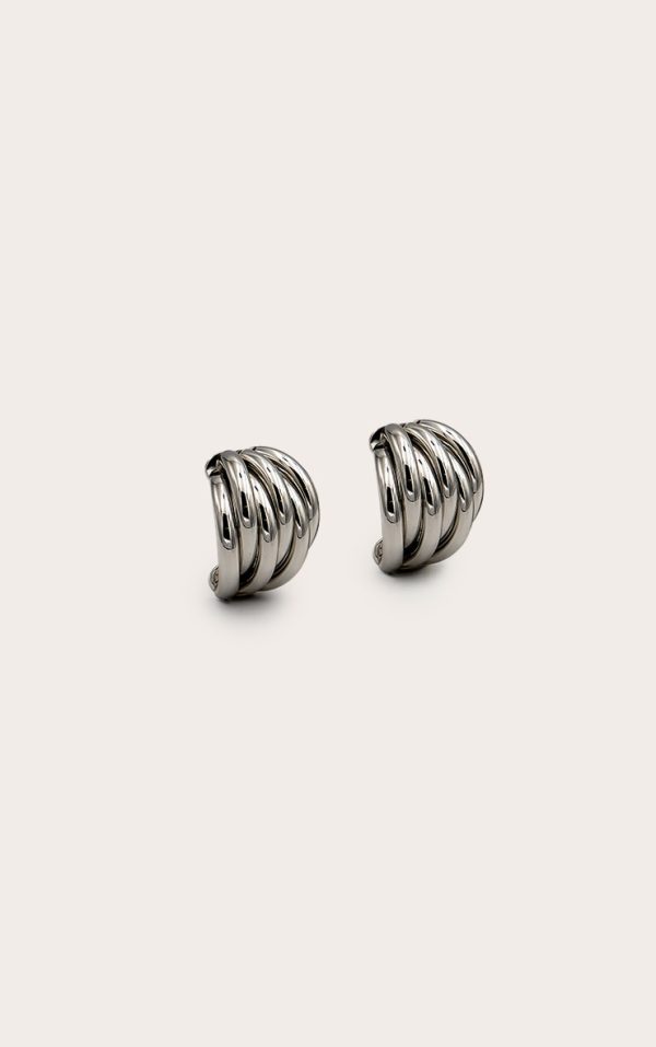 09c31cb75638716f50a05b320140a6a4e5a5109a_CNM1964_2_silver_ribbed_oval_stud_earrings