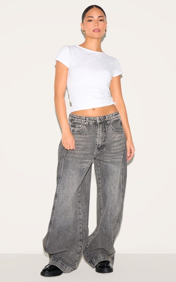 0ad3329ae89f0f37251e0df385b5af6f795a8fee_CNL5673_1_petite_washed_grey_denim_side_pleated_detail_wide_leg_jeans