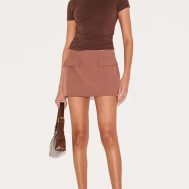 0adafc01694218dc5e5cc842a23858b16cbefa1b_CNL9118_1_chocolate_pocket_detail_structured_tailored_woven_mini_skirt