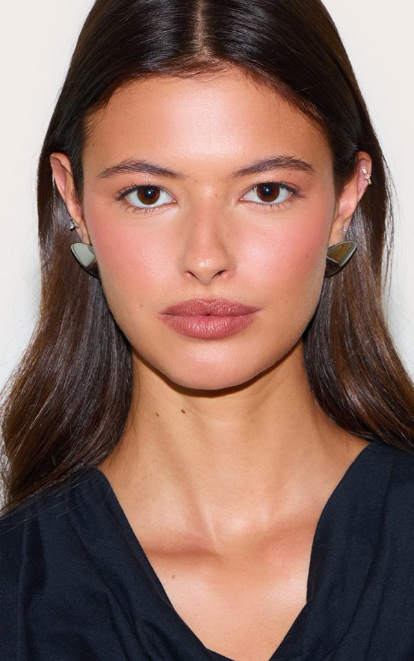 0af08a8784faa91fb3d3d16198586c7ecf5a505d_CNL6251_3_silver_bevelled_triangle_chunky_statement_stud_earrings