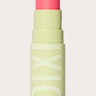 0b0b869cfbb0e61a8645fd3160568c78864c8975_CNM9765_3_pixi_hydra_liptreat_balm_passion