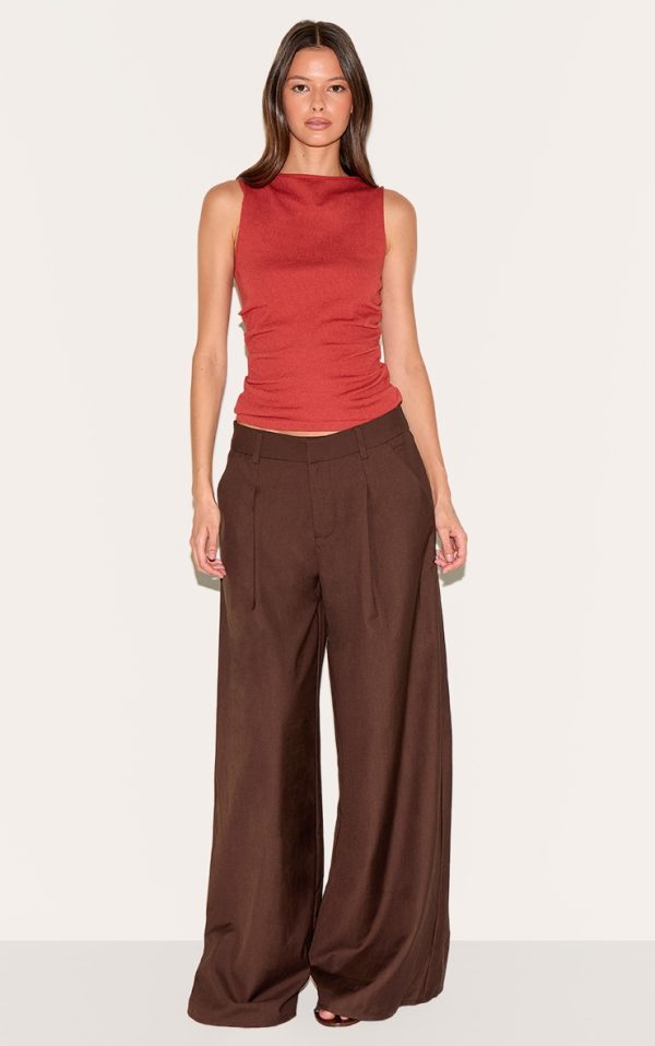 0b1f12701b9e0ad1004dd7a8be654633d28f9b60_CNL7685_3_rust_fine_knit_high_neck_sleeveless_top