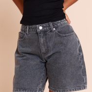 0b234677813925d5b692cfeee9dc8f72b4693be7_CNM3434_5_petite_washed_grey_low_rise_baggy_boyfriend_shorts