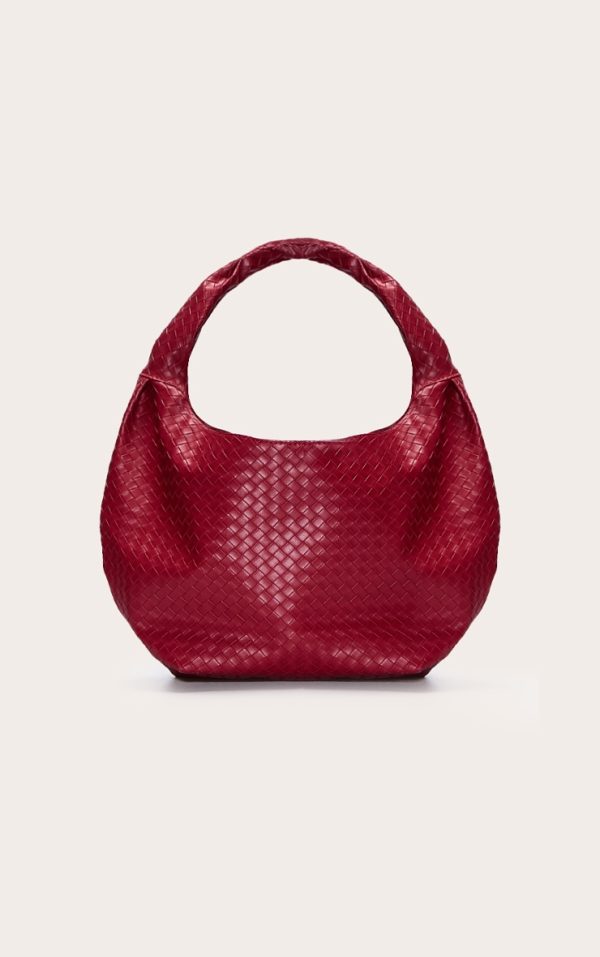 0b9299811031117c1e8be8b39750d20b27ace9e4_CNM0693_1_burgundy_weave_slouchy_tote_bag