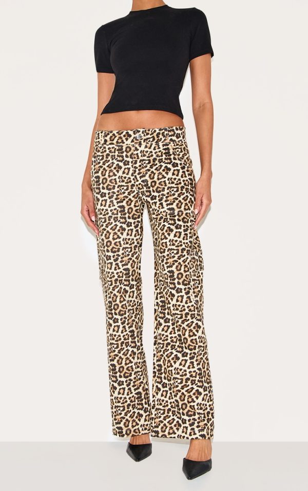 0ba6bbd217136f9da1316c4b858ffba23fe563ad_CNI8972_2_leopard_printed_cargo_trousers