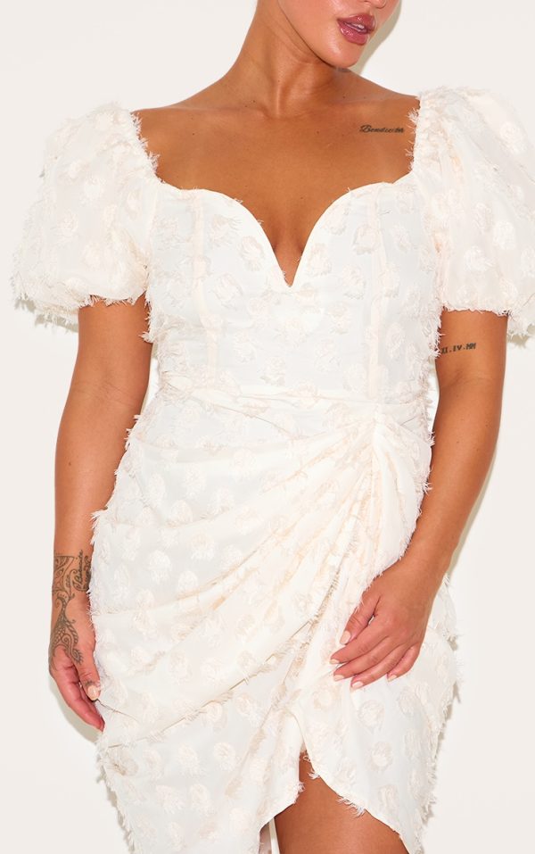 0bba959d97259840634638bba932c235ba9fd3c2_CNJ6127_4_plus_cream_textured_underwired_plunge_drape_bodycon_dress