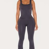 0c527f5e244b2b70379a3ca8ad9e35560ae81c12_CNM2757_3_shape_charcoal_seamless_active_square_neck_longline_vest_top