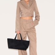 0c944da1cfe95b423585f94c782035f8b3ebb400_CNL9301_3_mushroom_tailored_woven_boxy_cropped_blazer
