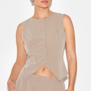 0caddeed8f6206926bf6033e22e320050694940f_CNL7209_4_beige_tailored_woven_pinstripe_cinched_waistcoat