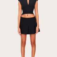 0cd28d4ced700a87953b0252491febeb265e8a97_CNL3207_1_black_tailored_woven_low_rise_pleated_micro_mini_skirt