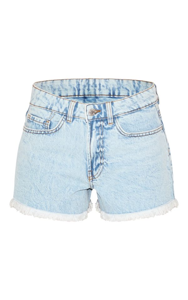 0d1b38c387587105c6056d71c14834faf4e50003_CNI3647_6_light_blue_wash_distressed_mid_rise_basic_denim_shorts