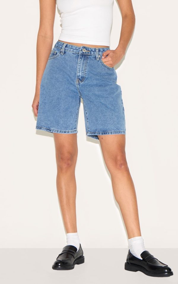 0d4bcb8a1e60b068066f3f8fa00e47e829a370ec_CNM3852_1_mid_blue_wash_low_rise_baggy_boyfriend_shorts