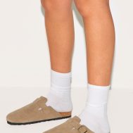0d9bd959585c77677646bc8fa1bd1f561bf5b0fc_CNL1974_5_cream_real_suede_leather_round_toe_buckle_slip_on_clog