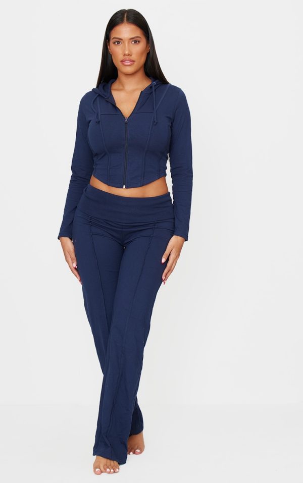 0dce931b5dcb85bf16982b0b6dfe94d480aaa05e_CNK8940_3_shape_navy_seam_detail_sculpted_zip_through_jacket