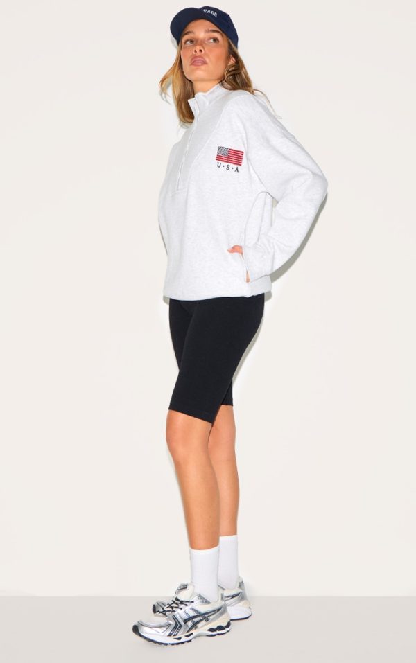 0dcf00c341130fcb3aafaca526482bb9a4d3d8f2_CNL9661_3_ash_grey_oversized_quarter_zip_usa_sweatshirt