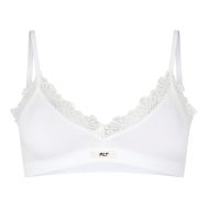 0de0d32b489a21bee2e7dcddb44dc40a30ddf088_CNL1423_5_prettylittlething_white_badge_lace_trim_bralette