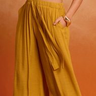 0e4c02573f3de6e1ceaaf67b4578b9ea97f4c23e_CNN1444_4_mustard_linen_look_palazzo_beach_trousers