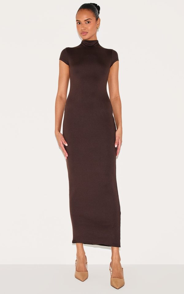 0e6fe877933136142fe08100a65949d73d3ba932_CNM3149_1_chocolate_double_contour_boat_neck_maxi_dress