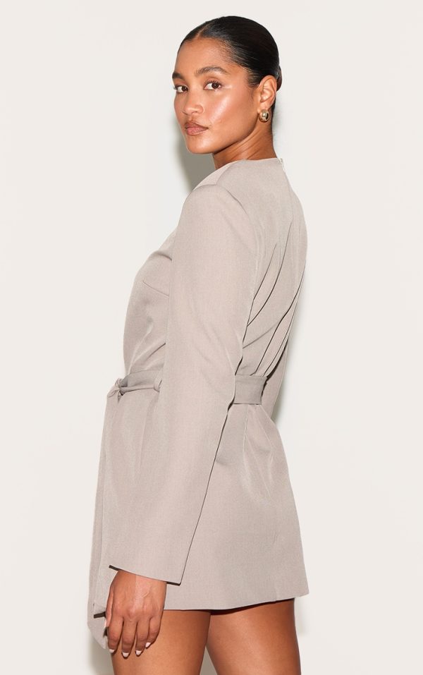 0e8a321c6b5602ca35e797583e95e74f6e3c6dc1_CNL9700_2_grey_tailored_belt_detail_long_sleeve_shift_dress