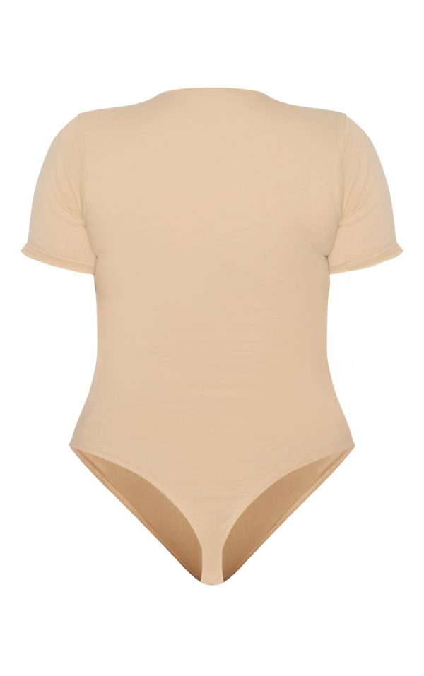 0f01bb245d98ed1aa9ac4ec1dd9768692158a30a_CNG5682_6_prettylittlething_plus_oatmeal_cap_sleeve_bodysuit