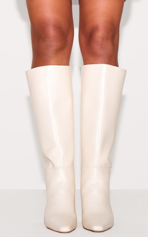 0f0af6077196c9edc6f513066cc8ed7adc5e4d7b_CNK8704_2_cream_pu_point_toe_low_stiletto_knee_high_boots