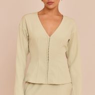0f67373244c35293d458af98dd3aa56a503d763c_CNM7000_1_petite_soft_olive_collarless_hook_and_eye_cinched_waist_long_top