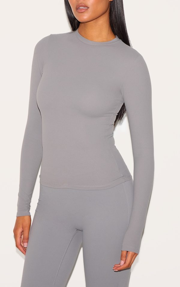 107c97dc4ac110843ad7a7ca82a39a26e0a6c583_CNG6009_4_tall_charcoal_contour_sculpt_long_sleeve_t_shirt
