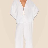 11206d81679a4f1574991de46e6457970840f521_CNM3963_1_petite_white_cheesecloth_textured_wide_leg_trouser