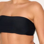 11cfff006ce3fac214b11312faea649e0d5289b7_CNM2745_4_plus_black_basic_bandeau_bikini_top